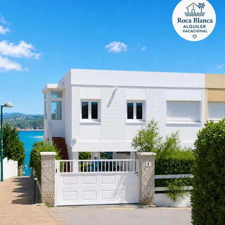 Casa Roca Blanca * Suances